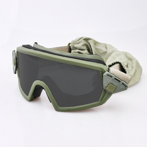 Gafas Tácticas con Montura Completa, Lentes de Policarbonato Antivaho, Protección UV para Deportes al Aire Libre para Hombre - Product Image 1