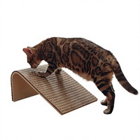 Griffoir pour chat en liège naturel certifié écologique, résistant à l'usure, antibactérien, imperméable et insonorisant, Catnip-Fun Hillside