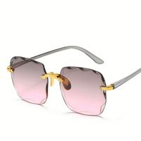 Logo personnalisé mode luxe femmes lunettes de soleil surdimensionnées rose dégradé lentille dames lunettes de soleil sans monture carré lunettes de soleil femmes