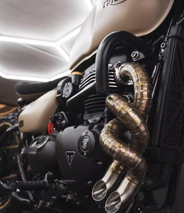 ท่อไอเสียไทเทเนียมทรงบิดสำหรับ <span class=keywords><strong>Triumph</strong></span> <span class=keywords><strong>BOBBER</strong></span> 1200 และไส้กรองอากาศไทเทเนียม - Product Image 2