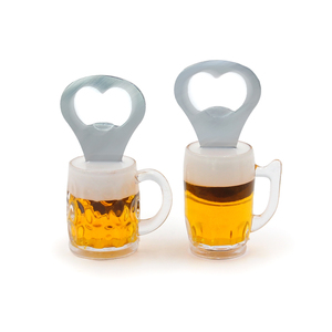 Outil de cuisine Ouvre-bouteille magnétique pour réfrigérateur en <span class=keywords><strong>verre</strong></span> acrylique - Product Image 1