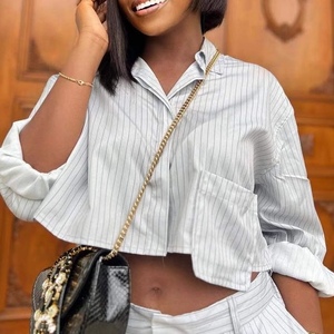 Conjunto de 2 Piezas Casual para Mujer Africana de Talla Grande: Camisa a Rayas con Solapa y Pantalones de Pierna Ancha de Cintura Alta - Moda - Product Image 2