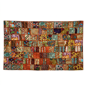 Tapiz Tradicional Bordado a Mano con Hilo Metálico Marrón para Decoración de Pared - Product Image 1