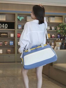 กระเป๋าออกกำลังกาย IStapromo พร้อมช่องใส่รองเท้าและช่องกันน้ำ  รับสกรีนโลโก้ กระเป๋าเดินทางแบบกันน้ำ - Product Image 6