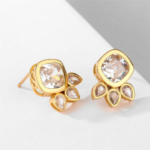 Rakol ต่างหูสตั๊ดชุบทอง18K รูปสัตว์น่ารักลายรอยเท้าสีชมพู EP5462สำหรับชีวิตประจำวัน - Product Image 4