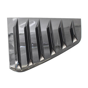 ชุดแต่งกระจกหลัง Volkswagen Golf 7  วัสดุ ABS สีดำด้าน/สีดำเงา/ลายคาร์บอน ปี 2014-2019 ติดตั้งด้วยกาวเทป - Product Image 5