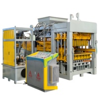 Machine à fabriquer des briques en ciment hydraulique QT8-15 avec une capacité de production élevée