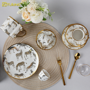 Tasse à <span class=keywords><strong>café</strong></span> en céramique blanche avec motif <span class=keywords><strong>or</strong></span> galvanisé-Personnalisable | Promotionnel et prêt pour les cadeaux - Product Image 6