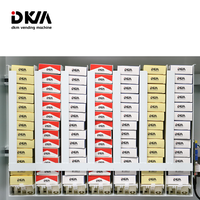 Distributeur automatique de souvenirs DKM pour cadeaux touristiques, vente en libre-service de porte-clés et de pièces de monnaie