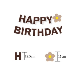Striscione di <span class=keywords><strong>Buon</strong></span> <span class=keywords><strong>Compleanno</strong></span> in Tessuto Non Tessuto Marrone Stile Foresta con Ghirlanda di Margherite e Design con Lettere Inglesi - Product Image 3