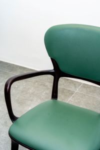 Chaise de salle à manger scandinave en bois de luxe avec siège rembourré pour la maison moderne, restaurant, hôtellerie, mobilier PISANO - Product Image 1