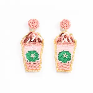 利基设计师可爱迷人的粉色 “星冰乐” 米珠耳环创意时尚米珠耳环