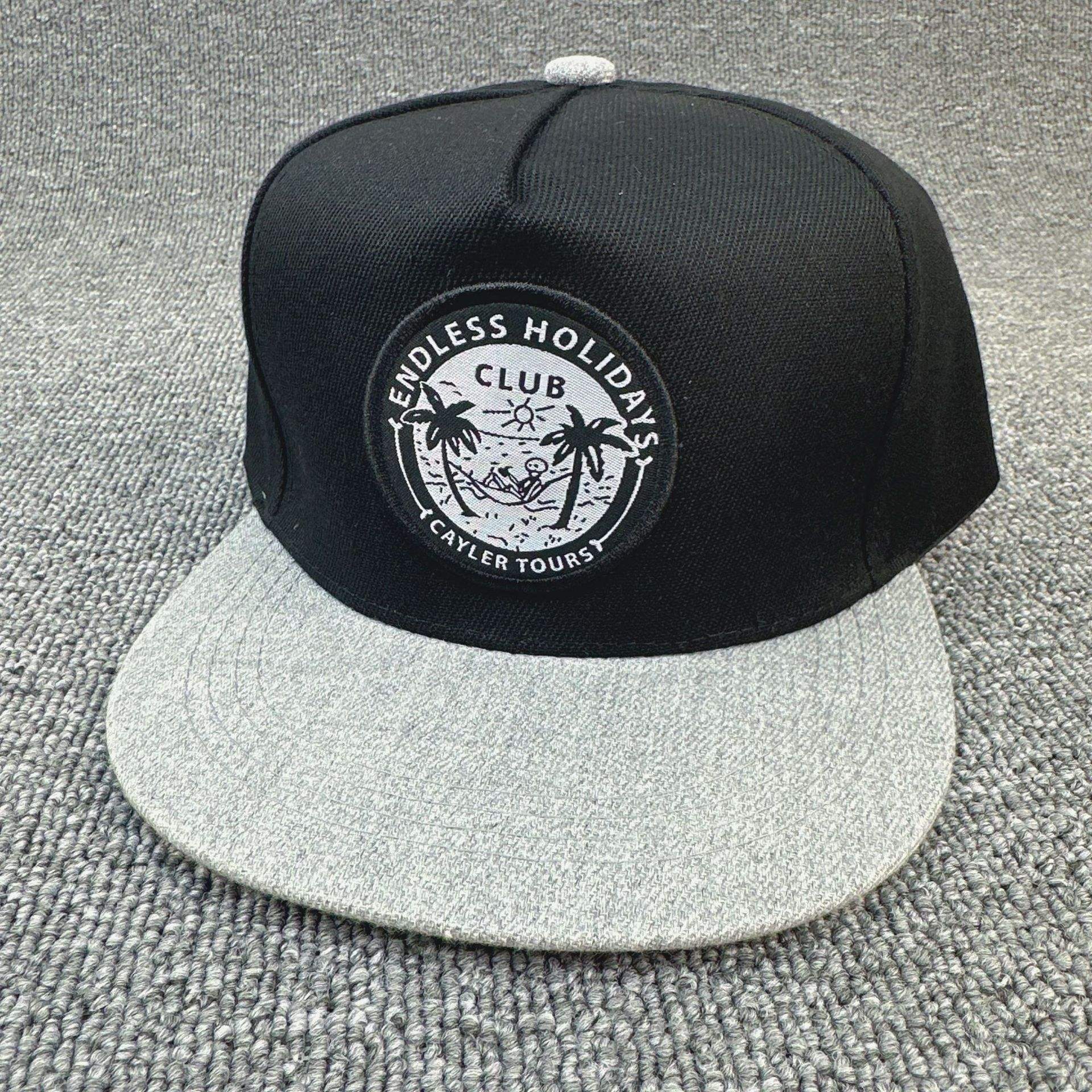 ต้นมะพร้าวคลับ ทรงแบนสีดำ