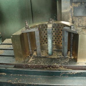 ZCuSn10P1 roulements à manchon lubrifiés sans huile en bronze coulé douille en cuivre coulé bouché en graphite pour la construction centrifuge - Product Image 4