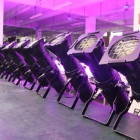 Projecteurs à profil LED Bluemoon Professional 200W RGBW, faisceau réglable, mode de contrôle DMX512, éclairage de scène