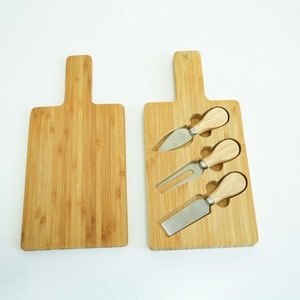 Ensemble de planches à fromage en bambou avec couteau, fourchette et cuillère 30x14x3 cm, antidérapant, antibactérien, pour servir le fromage - Product Image 2