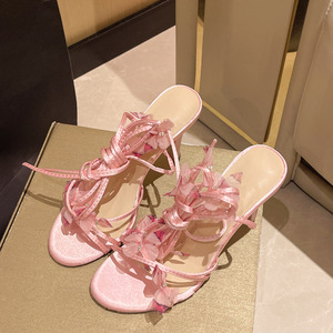 รองเท้าส้นสูงแบบเปิดนิ้วเท้าประดับโบว์ผูกเชือกสไตล์แฟรี่สำหรับผู้หญิง คอลเลคชั่นใหม่รับซัมเมอร์ ดีไซน์สวยหรูด้วยส้นเข็ม - Product Image 6