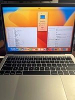 MacBook Bro 13 w 2017 A1708 Bekas Bersertifikat, Core I5 2.3GHz 8GB RAM 256GB dengan Intel Iris 640 Graphics untuk Penggunaan Bisnis