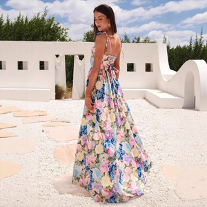 Elegante Vestido Largo de Noche con Estampado Floral, Cuello Halter y Cintura Imperio, Vestido de Moda para Mujer, Primavera-Verano - Product Image 1