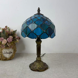 Lampe de table vintage style Tiffany, abat-jour en mosaïque bleue de 8 pouces, petite lampe de lecture rétro, lampe de bureau pour salon, hôtel - Product Image 6