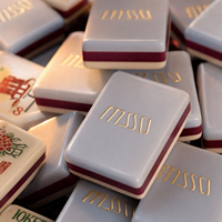 Ensemble de Mahjong américain illustré de luxe pour chalet de ski d'hiver, tuiles de Mahjong en acrylique gravées sur mesure, jeu de société cadeau de vacances, 160 tuiles
