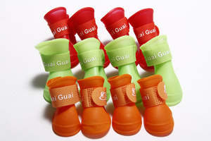 أحذية واقية للكلاب مضادة للانزلاق ومقاومة للماء 100٪ للاستخدام الخارجي، بتصميم لطيف وسعر المصنع - Product Image 4