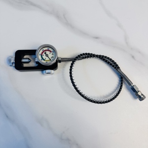 PCP Valve <span class=keywords><strong>de</strong></span> charge à double jauge Station <span class=keywords><strong>de</strong></span> <span class=keywords><strong>remplissage</strong></span> d'air <span class=keywords><strong>Adaptateur</strong></span> <span class=keywords><strong>de</strong></span> recharge <span class=keywords><strong>de</strong></span> <span class=keywords><strong>bouteille</strong></span> <span class=keywords><strong>de</strong></span> <span class=keywords><strong>gaz</strong></span> Paintball 400bar 6000psi avec tuyau m18 x 1.5 - Product Image 5
