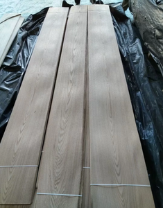 <span class=keywords><strong>Placage</strong></span> de chêne rouge naturel-Feuilles de <span class=keywords><strong>placage</strong></span> en <span class=keywords><strong>bois</strong></span> véritable avec grain proéminent pour meubles et décoration intérieure - Product Image 3