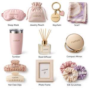 Set Regalo Floreale Rosa Personalizzato di Alta Gamma, Confezione Regalo per la Cura Personale con Logo Personalizzato, Regalo per Damigelle, Matrimonio, Spa e Relax - Product Image 2