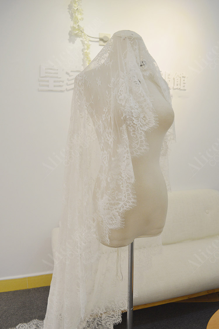 french floral lace wedding veil