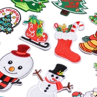 Patchs brodés de Noël en plastique à coller, autocollants thermocollants DIY pour vêtements, T-shirts, vêtements parent-enfant, Père Noël