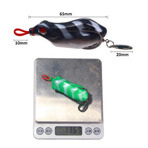 Señuelo de superficie para pesca de ranas, 65 mm, verde y negro, para bagre, aparejos de pesca, señuelo giratorio de doble anzuelo, equipo de pesca - Product Image 1