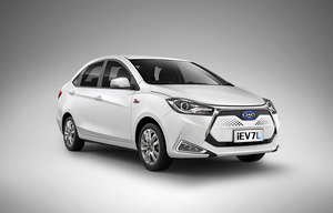 Gran oferta 2023 <span class=keywords><strong>JAC</strong></span> <span class=keywords><strong>IEV7S</strong></span> modelo de disfrute inteligente 5 puertas 5 asientos SUV precio barato vehículo eléctrico puro de alto rendimiento - Product Image 2