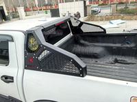 Arceau de sécurité universel en acier noir pour la protection du plateau de camionnette, style sport, installation facile, compatible avec NP300 Amarok Tacoma et plus encore 4X4