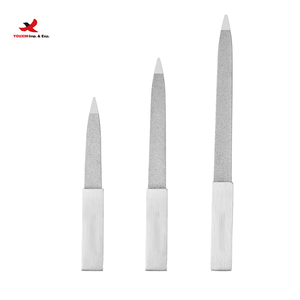 Lima de Uñas Profesional de Doble Cara, Recta, Mini, de Acero Inoxidable, Duradera, de 9 cm, para Manicura y Pedicura - Product Image 1