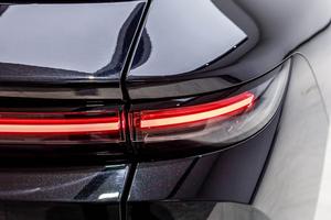 Li Auto I6 2025 2WD Edición Estándar SUV Puro de Lujo Familiar de 5 Plazas EV Usado con Bajo Kilometraje, Casi Nuevo para Exportación, Alta Eficiencia - Product Image 5