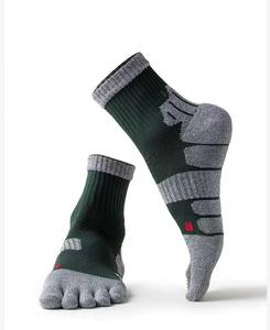 Winter Sports Compression Socks Wholesale Nylon Funny <strong>Thigh</strong> <strong>High</strong> for Men and <strong>Women</strong> Striped Pattern Long Stocking Midi Socks - Product Image 5