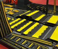 Protection de câble de voiture à 3 canaux en caoutchouc pour allée, en promotion