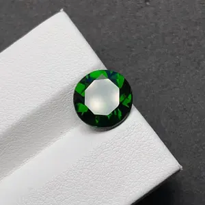 라운드 모양 1.0mm ~ 9.0mm 좋은 품질 면 처리 세미 귀중한 느슨한 녹색 보석 도매 보석 자연 크롬 Diopside