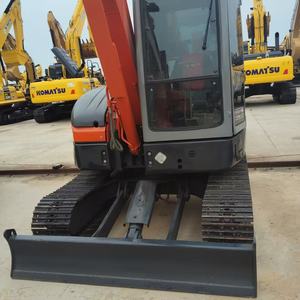 Miniexcavadora Usada Hitachi ZX55 de 5.5 Toneladas con Motor Isuzu Original, Excavadora de Cola Corta para Trabajos de Jardinería y Municipales - Product Image 4