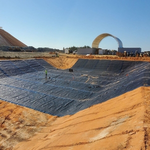 Bâche en géomembrane HDPE texturée pour pisciculture de tilapias, imperméable, pour l'élevage de poissons, tunnel et revêtement de décharge HDPE - Product Image 5