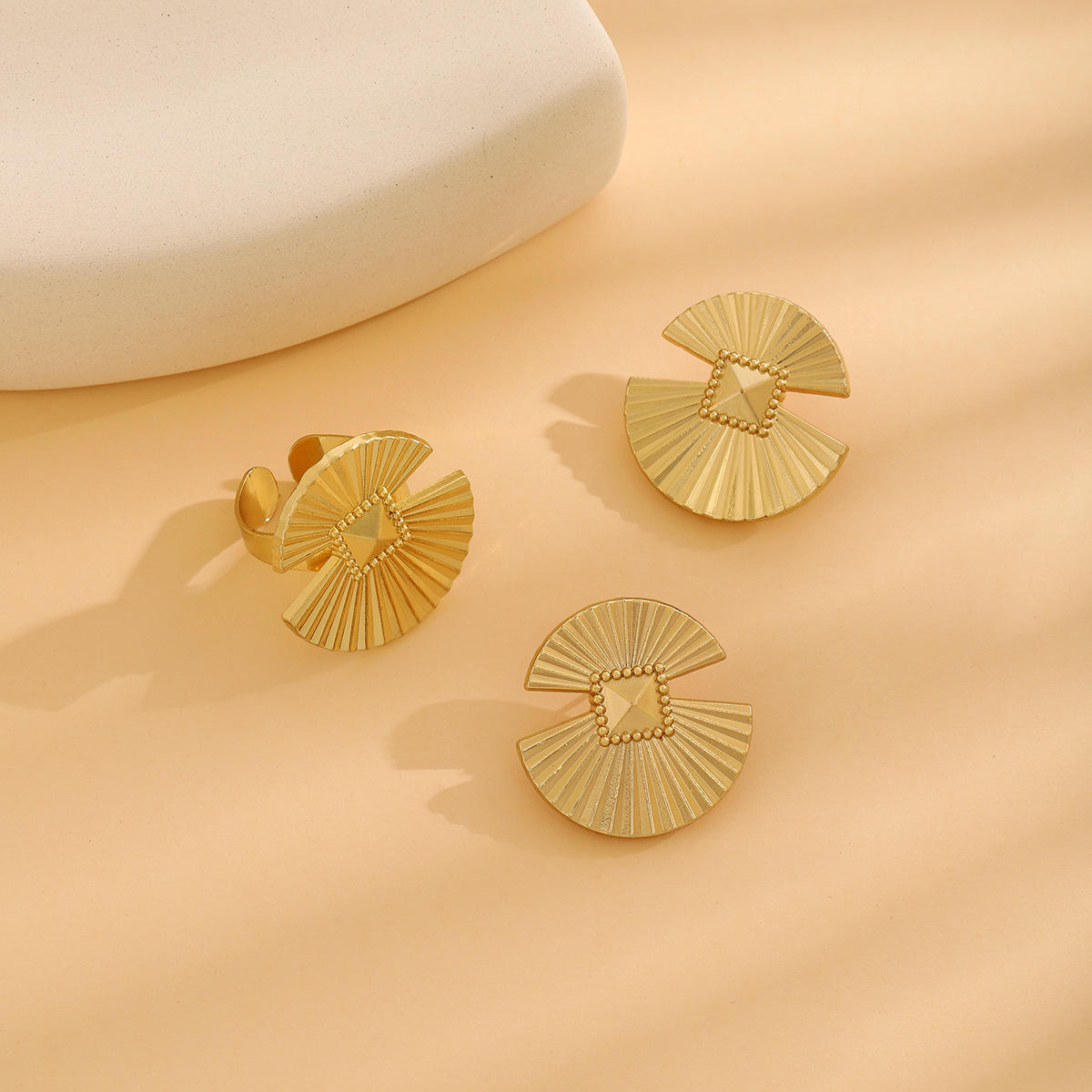 E6205-6   E6205-6   E6205-6