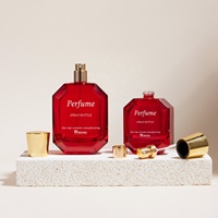 Flacon pulvérisateur de parfum en verre plat rouge, rose et bleu, de forme irrégulière, 50 ml et 100 ml, couleur personnalisée, fournisseur d'emballages de parfum modernes