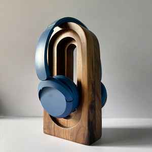 <span class=keywords><strong>Support</strong></span> pour <span class=keywords><strong>casque</strong></span> <span class=keywords><strong>en</strong></span> <span class=keywords><strong>bois</strong></span>, <span class=keywords><strong>support</strong></span> artisanal <span class=keywords><strong>en</strong></span> <span class=keywords><strong>bois</strong></span> pour <span class=keywords><strong>casque</strong></span>, organisateur de bureau pour <span class=keywords><strong>casque</strong></span> de jeu et <span class=keywords><strong>casque</strong></span> de studio - Product Image 1