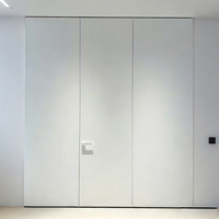 Fabricant de portes intérieures : Portes minimalistes en aluminium à cadre encastré, résistantes à l'humidité, avec revêtement latex et artistique pour villas.