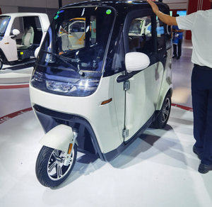 Tricycles Kabinenroller 1500w à <span class=keywords><strong>trois</strong></span> <span class=keywords><strong>roues</strong></span> à <span class=keywords><strong>prix</strong></span> compétitif tricycle à cabine fermée - Product Image 4