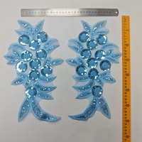 Nouvelle dentelle en polyester écologique avec broderie de perles et sequins 3D en forme de fleurs pour col de robe de mariée DIY