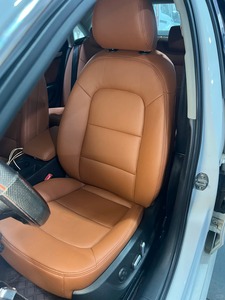 Kit Sedili Modificati A4 Comfort Rosso S4 con Rivestimento in Pelle PU e Pannelli Porta Anteriori e Posteriori per Audi - Product Image 1