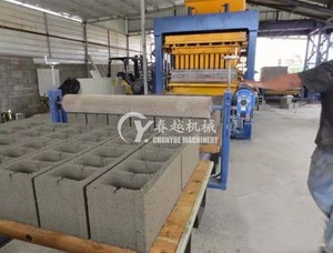 Máquina para Fabricar Bloques Huecos de Arena con PLC y Motor de Alta Seguridad, Fácil de Operar, Línea de Producción de Ladrillos de Fábrica China, 1 Año de Garantía - Product Image 5