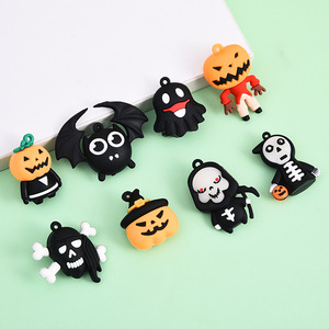 Nuevos y Divertidos Accesorios para Coche <span class=keywords><strong>con</strong></span> Colgante de Halloween, Muñecos de <span class=keywords><strong>Silicona</strong></span> de Dibujos Animados, Pequeñas <span class=keywords><strong>Figuras</strong></span> Colgantes <span class=keywords><strong>con</strong></span> Orificio para Hacer Llaveros - Product Image 2